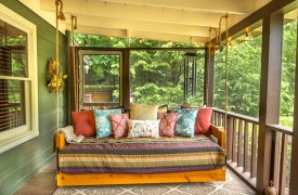 Creekside Green | Cabin Rentals of Georgia | Screened-In Porch with Swing