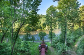 The River's Edge | Cabin Rentals of Georgia | Stunning River Views and Outdoor Deck