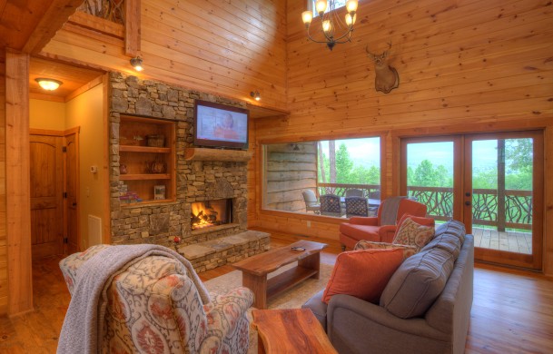 High Hopes | Cabin Rentals of Georgia | Living Area and Mountain Views